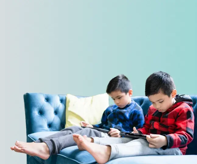 Screen Time and Developing Spines